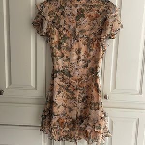 Selfie Leslie floral dress